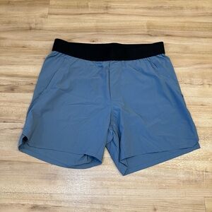 Ten Thousand 5” Tactical Shorts Size Medium